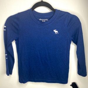Abercrombie Kids long sleeve shirt for boys. Size 5-6, used.